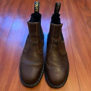 Dr. Martens Man 2976